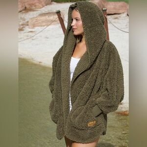 Nordic Beach Olive Green Hooded Body Wrap Teddy Sherpa Fleece Jacket One Size